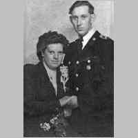 077-1013 Erich und Ruth Blaetke zu  ihrer Hochzeit 1953.jpg